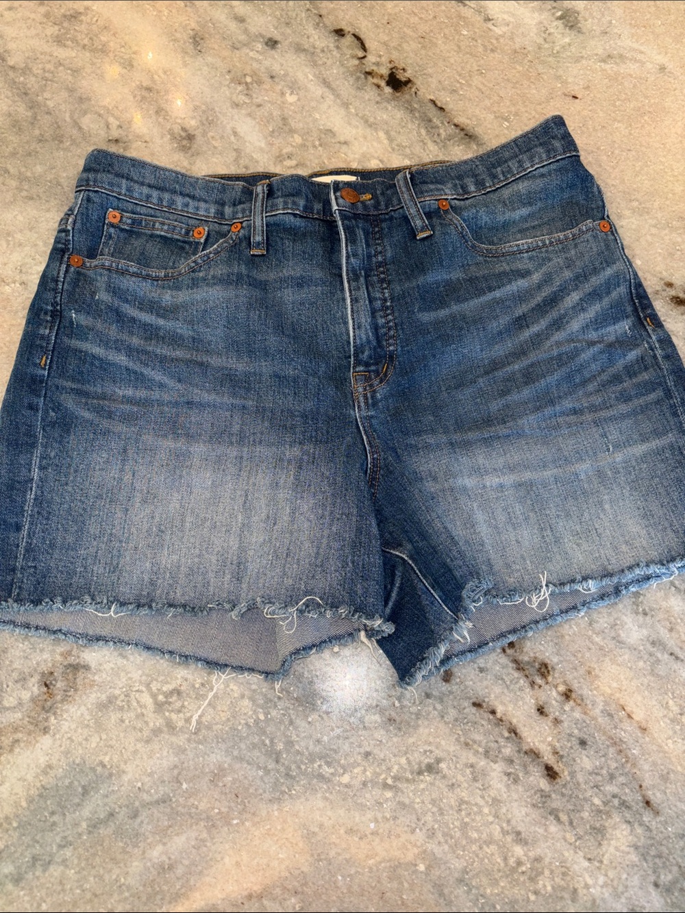 Like new Madewell high rise denim shorts, 31